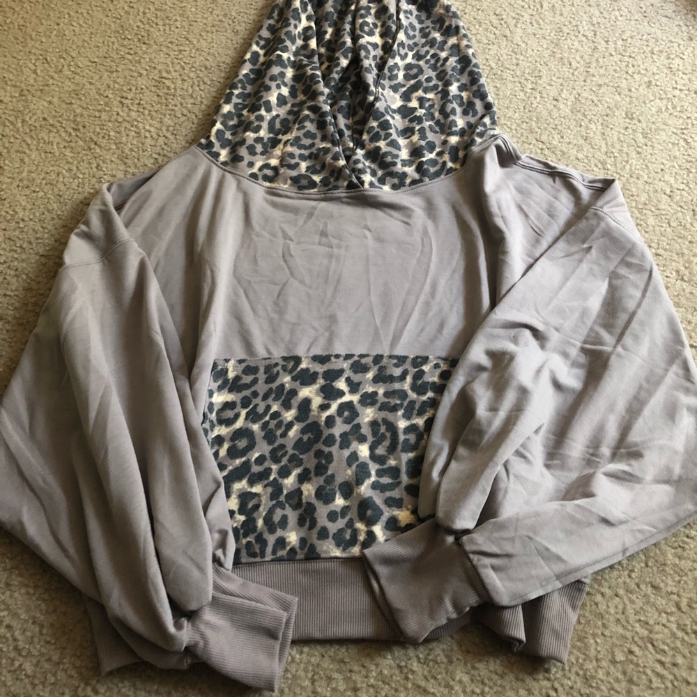Taupe and leopard hoodie